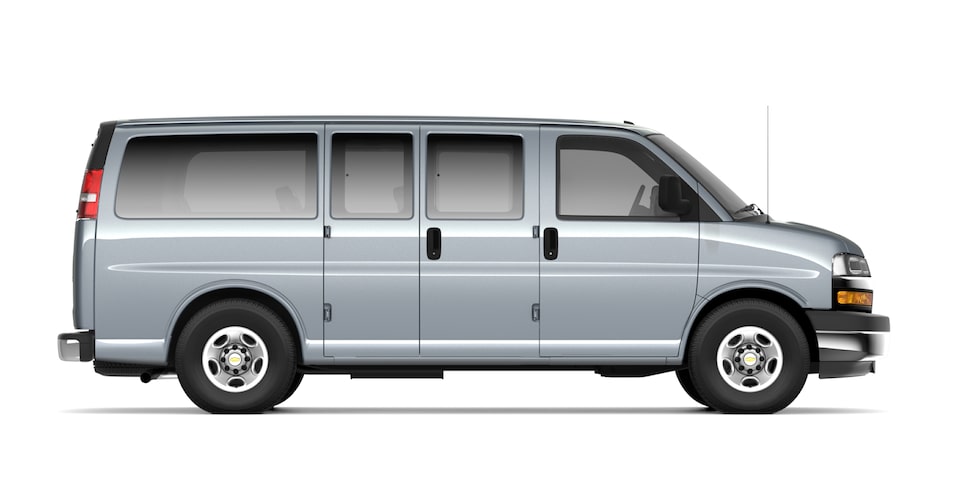 Flotilla de Chevrolet Express passenger 2020